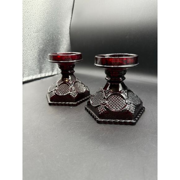 Vintage Avon Cape Cod Ruby Red Candle Holders–Pressed Glass - Set of 2 - Picture 7 of 8